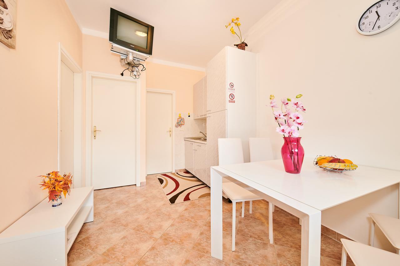 Apartments Catic Ουμάγκ Εξωτερικό φωτογραφία